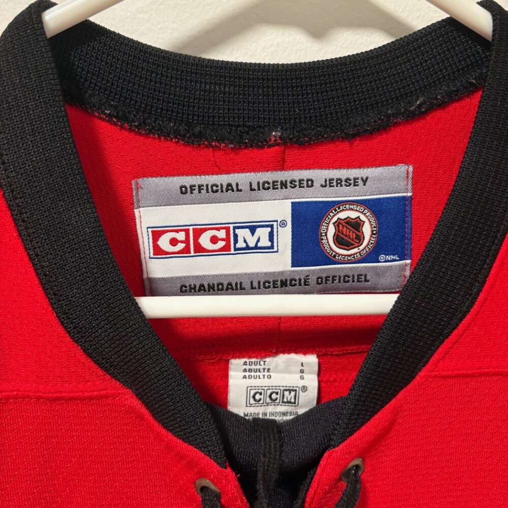 Calgary Flames Jersey - Picture 3 of 4